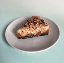 Cargar imagen en el visor de la galería, Tarta de café y cacao
